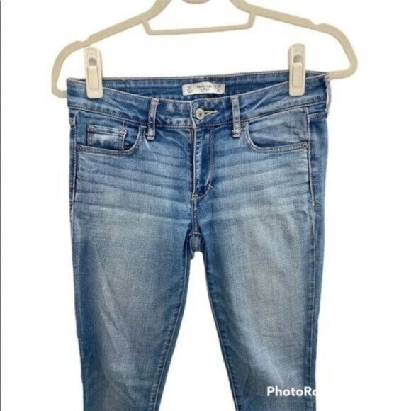 Abercrombie & Fitch Skinny Cuffed Ankle Jeans - Picture 4 of 8